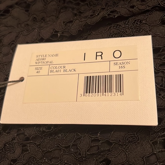 IRO OPAL SHORT.  Never worn - Picture 8 of 9